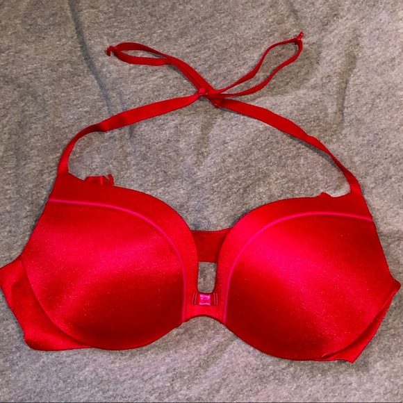 Victoria's Secret Other - Victoria’s Secret padded plunge bra